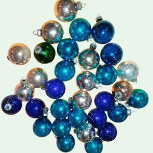 Set Of 31 Vintage Christmas Ornaments In Blue Green Silver